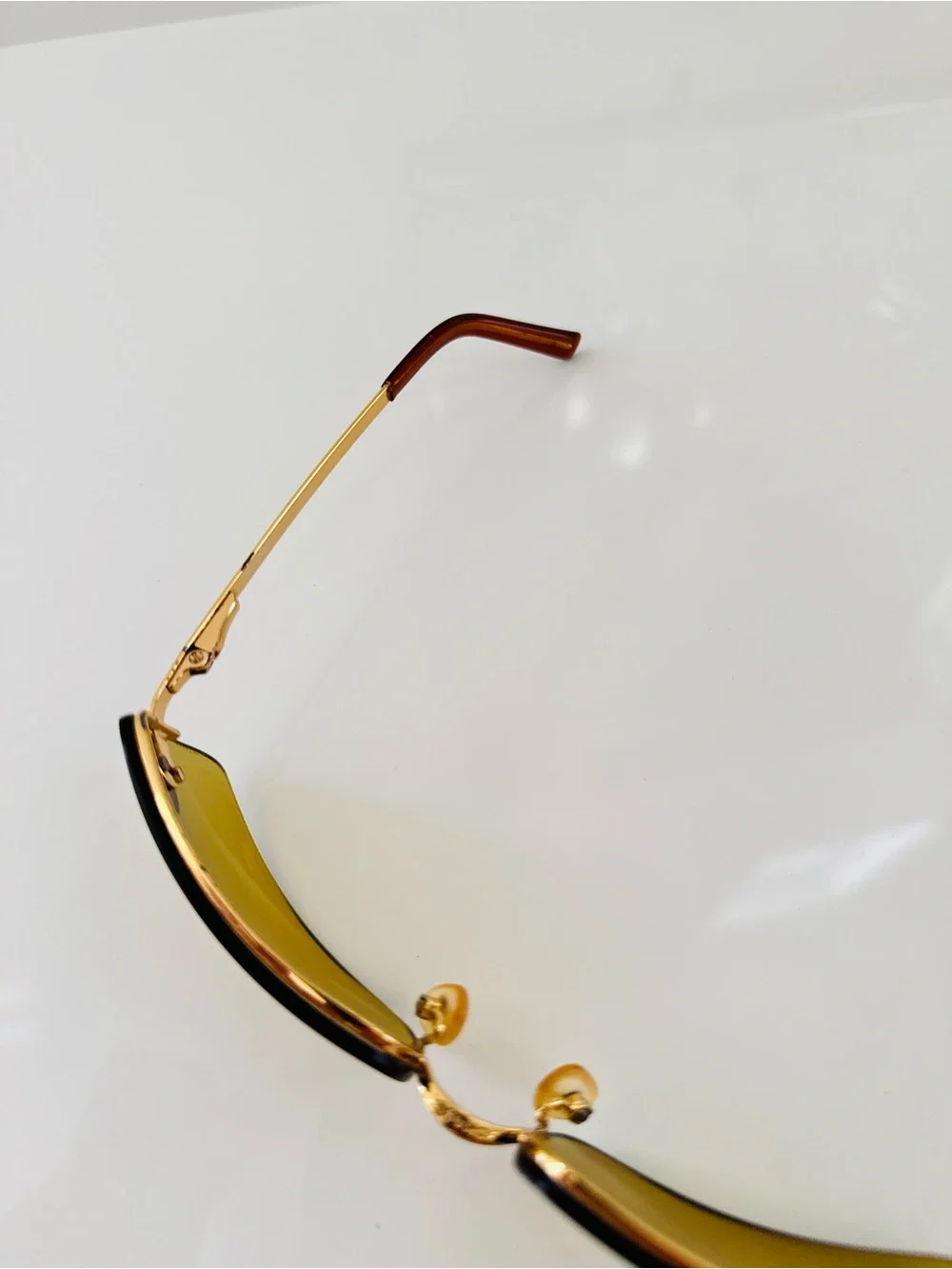 RARE ✨Authentic Vintage Chanel 4104-B rimless gold sunglasses